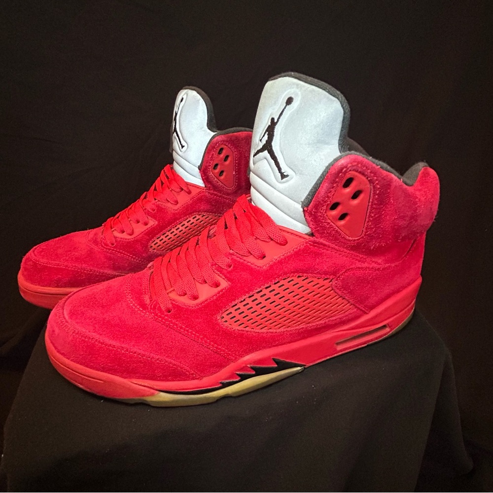 Jordan 5 Retro Red Suede size 12